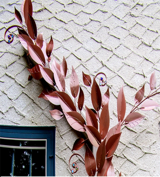 swanson-sculpture-detail